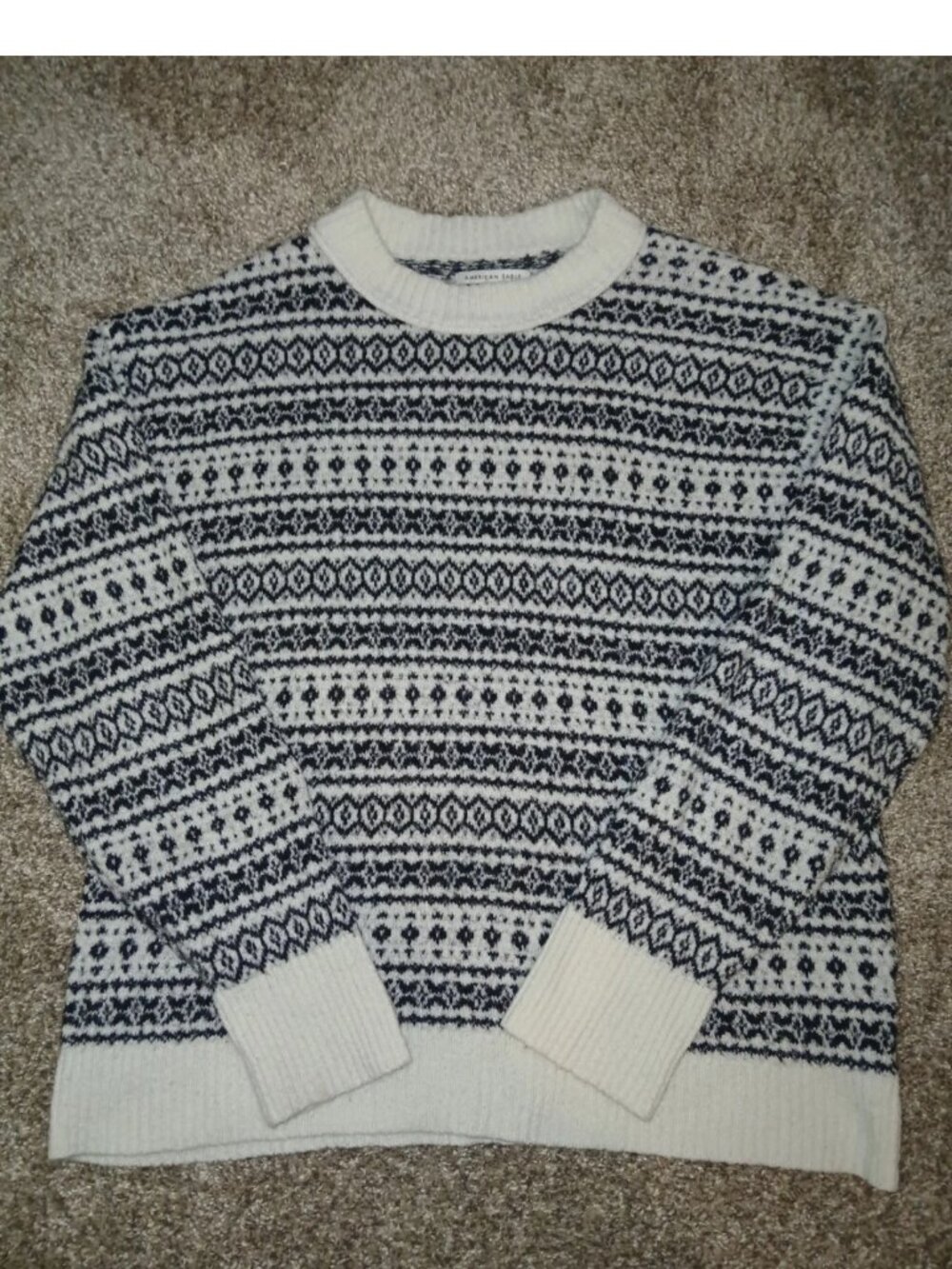 American Eagle Womens Winter Sweater Size Medium